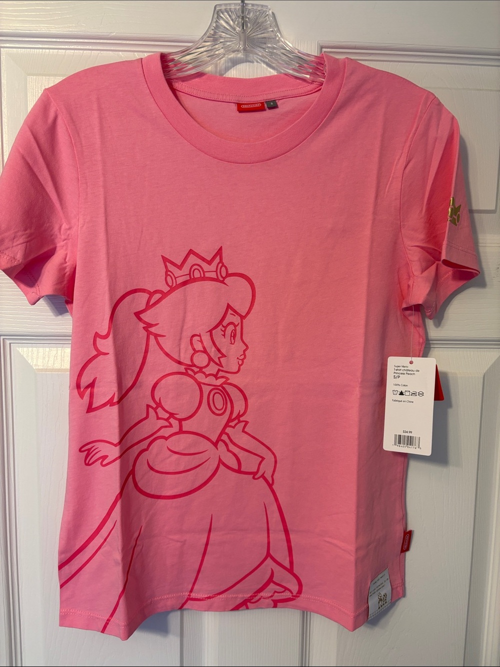 Nintendo Pink Princess Peach NWT women’s small T-shirt